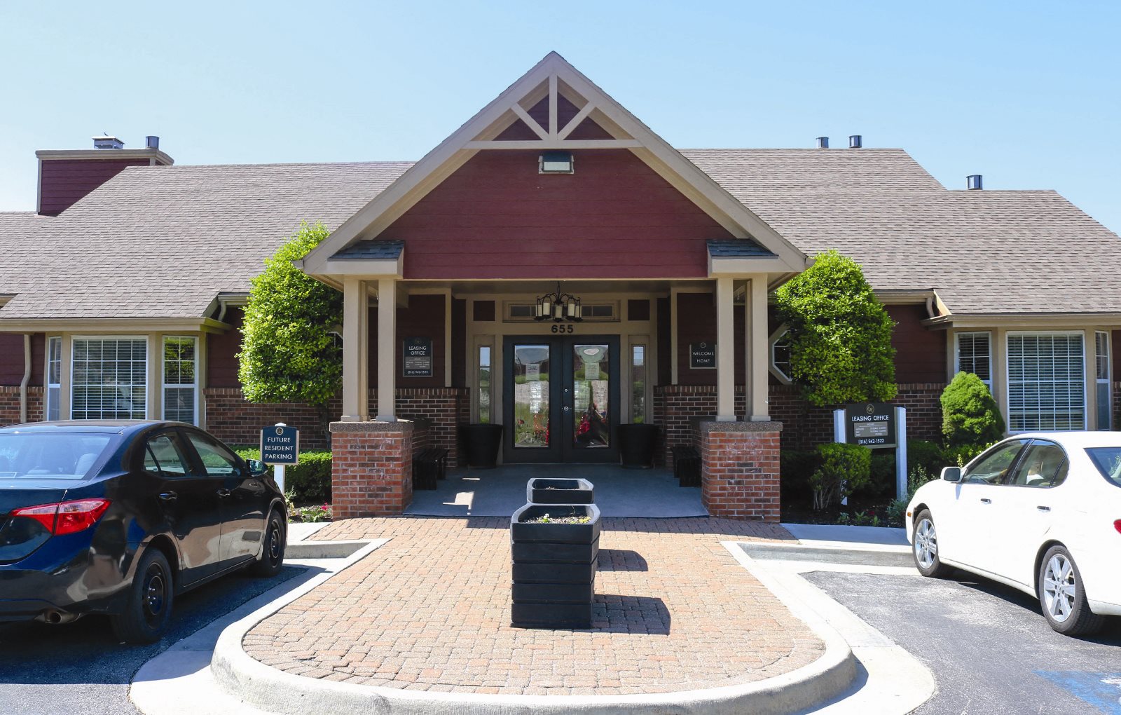 Coach House Apartments Apartments in Kansas City, MO